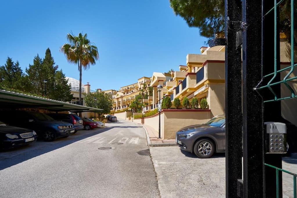 Oleholidays 535 Romana Playa Con Vistas Al Mar Marbella Exterior photo